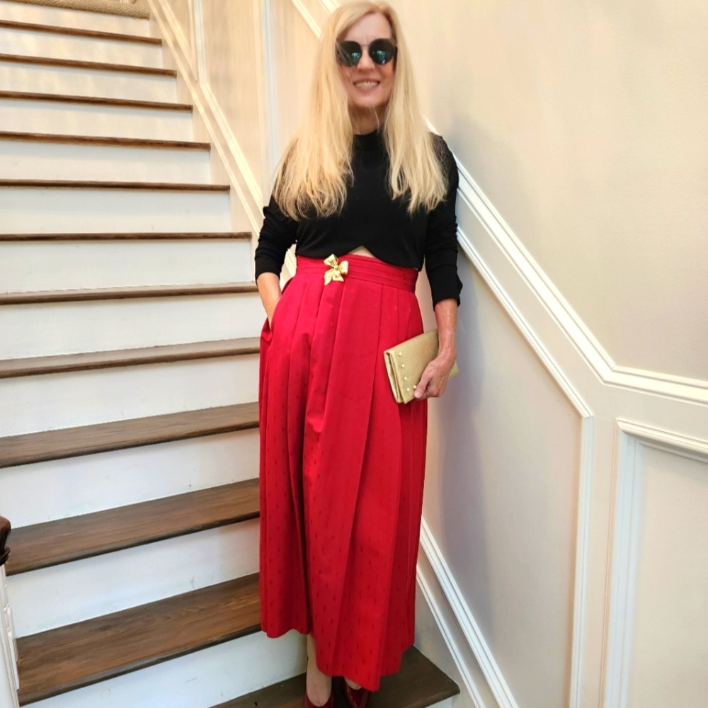 Alice + Olivia Black Bolero Top and Vintage High Waisted Red Maxi Skirt, 8, $85